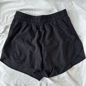 Track That High-Rise Lined Short 5"